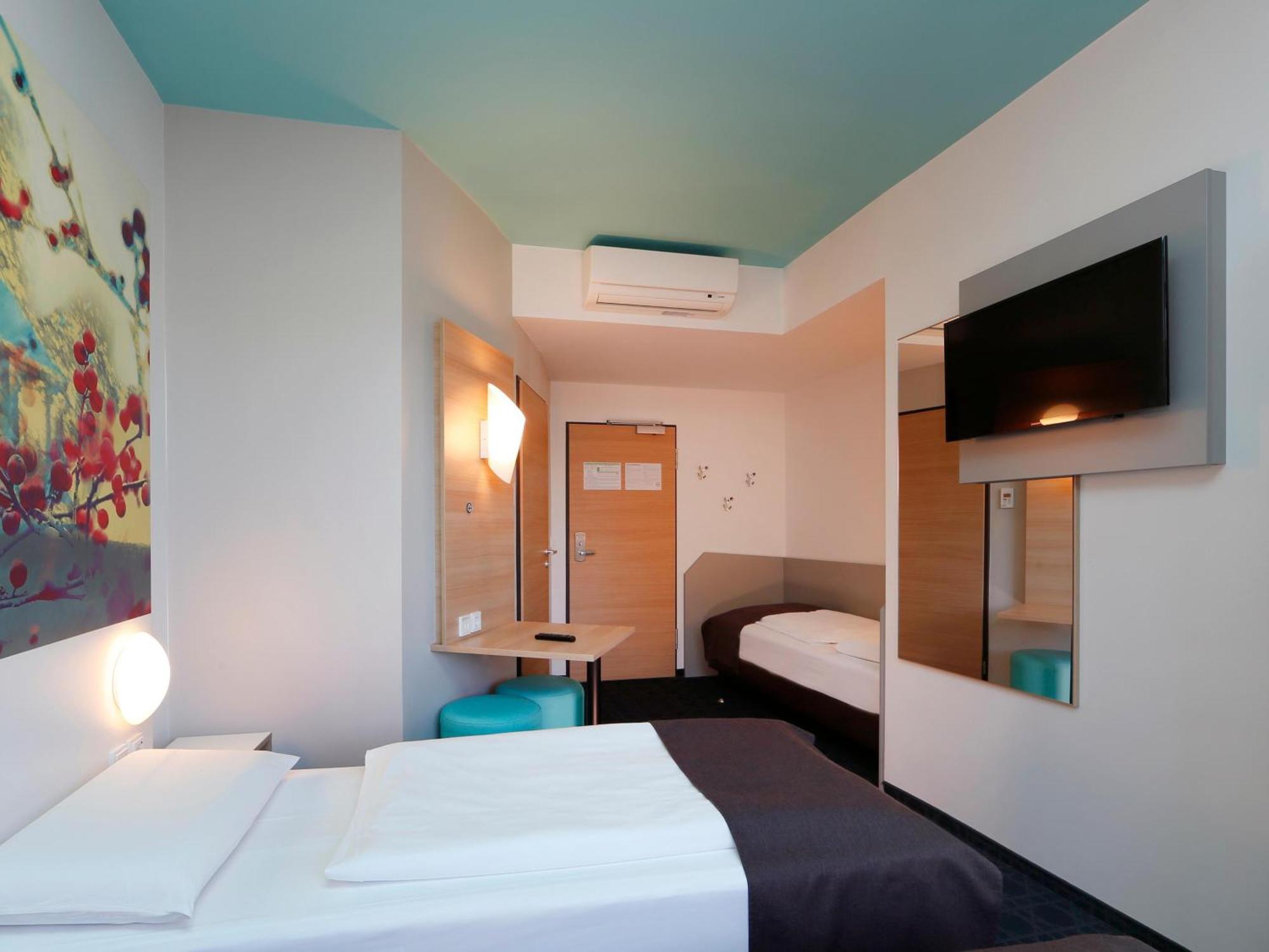 Hotel B&B Hotel Potsdam 3*