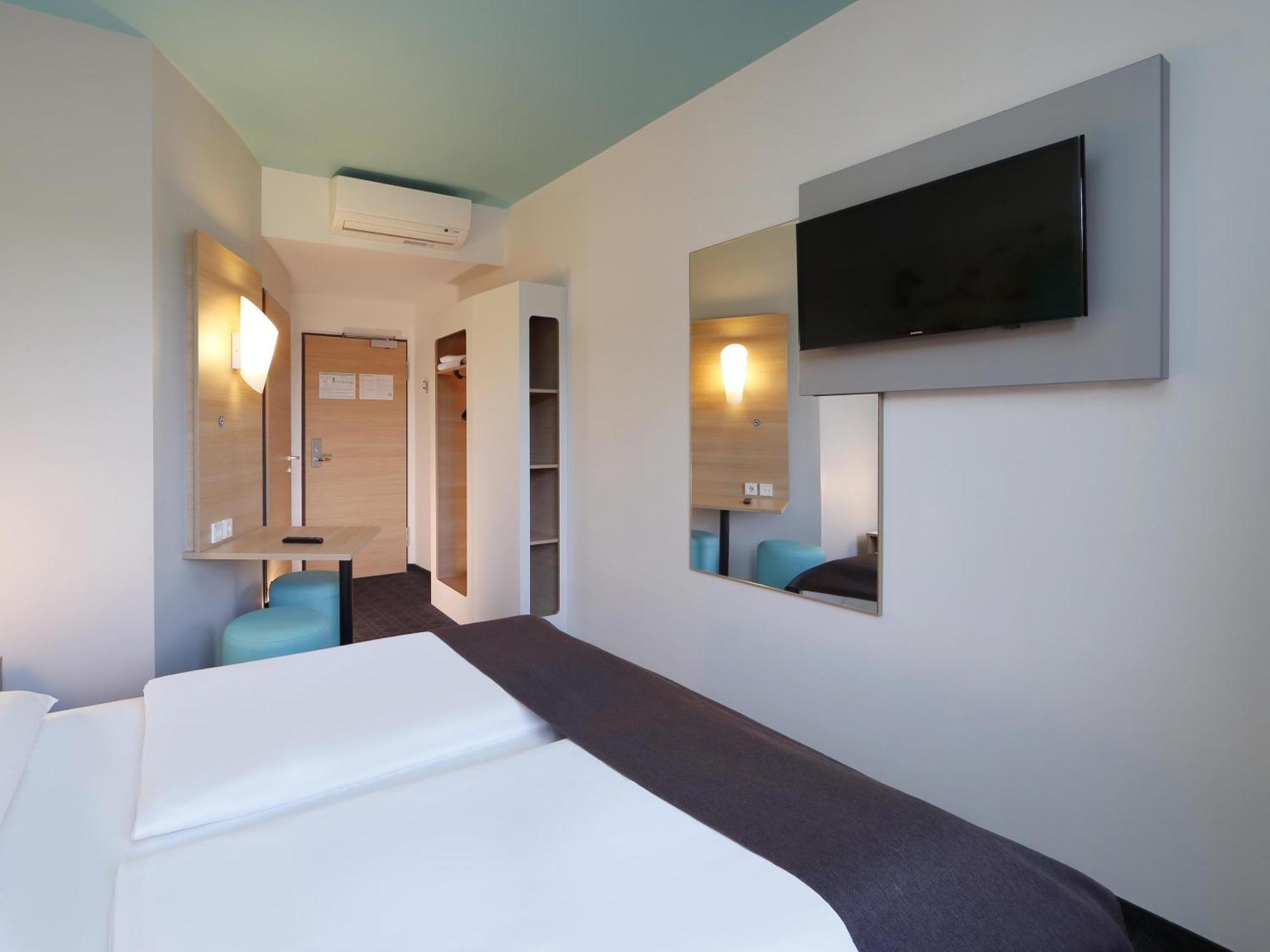 B&B Hotel Potsdam 3*